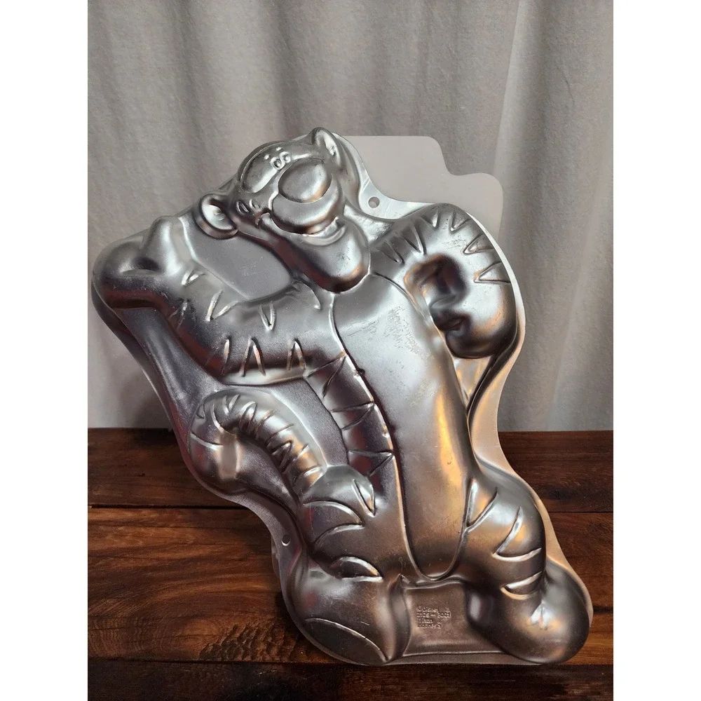 Wilton Disney Tigger‎ Cake Pan